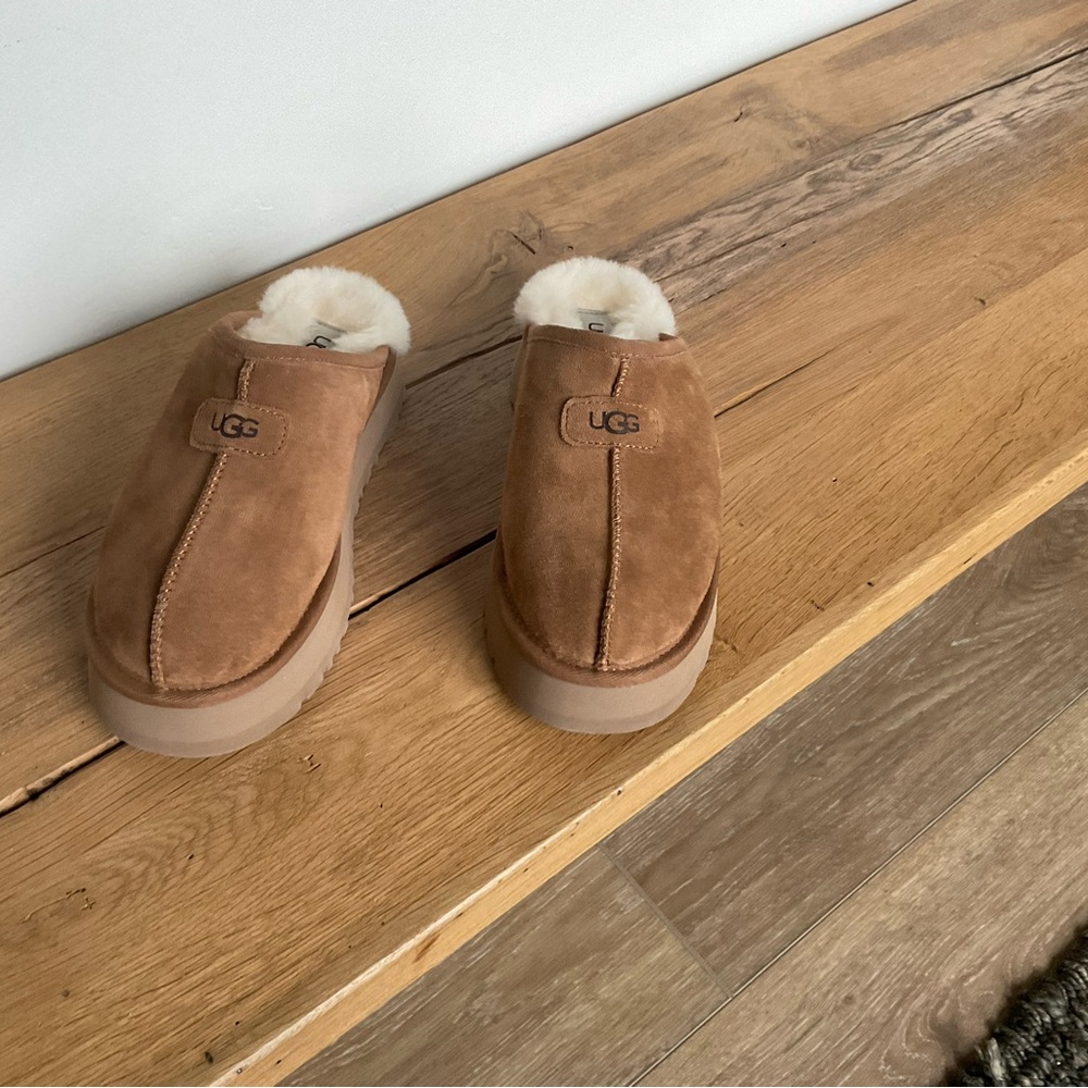 Ugg DISCOQUETTE chestnut slide